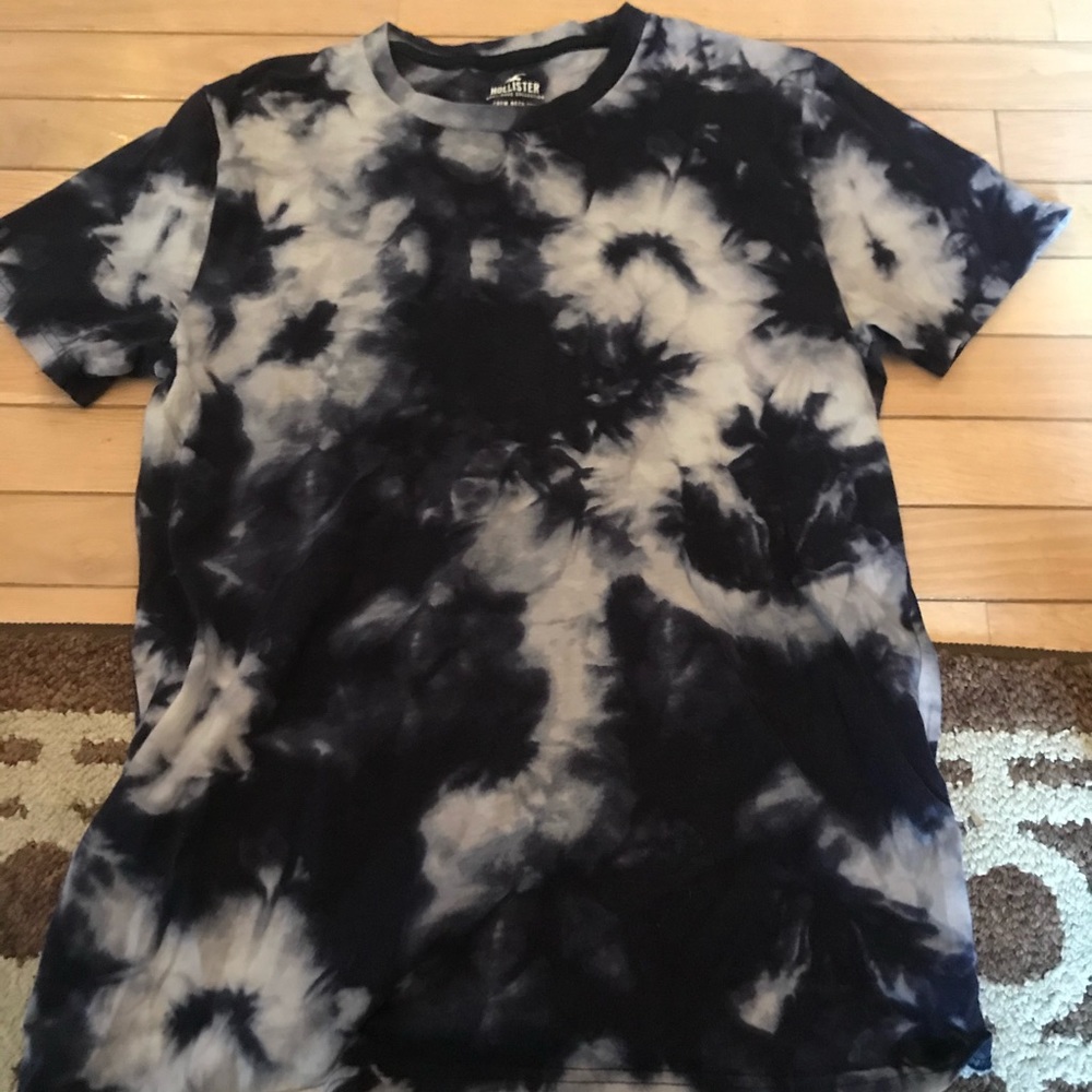 💙3/20$ HOLLISTER Crew neck tee